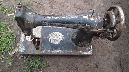 Singer sewing machine