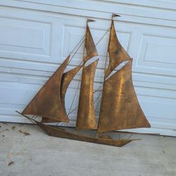 Robert Whileybrass Sculpture,  Needs One Piece Attached.  Giving It Away For $150.00  To Sell... Obo !!