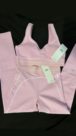 Pink alo bra & leggings set