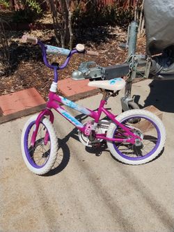 16" Girls Bike 🚲