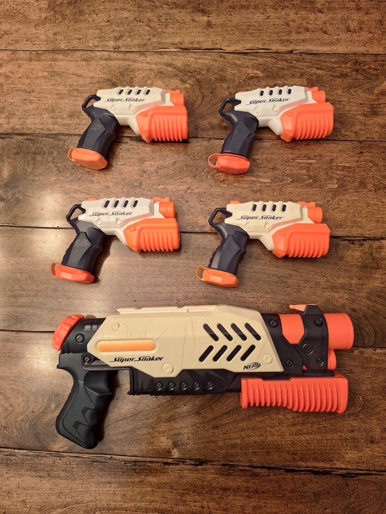 *USED* Nerf Super Soaker Water Guns