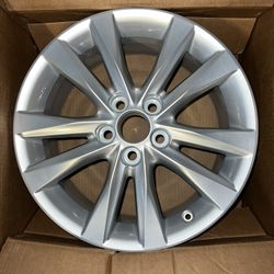 2010 Lexus ES 350 Rim *BRAND NEW*