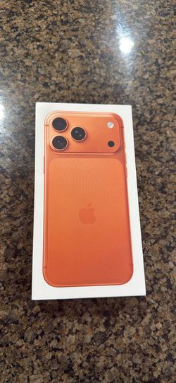 Brand new 17 pro max 512 gb factory unlocked