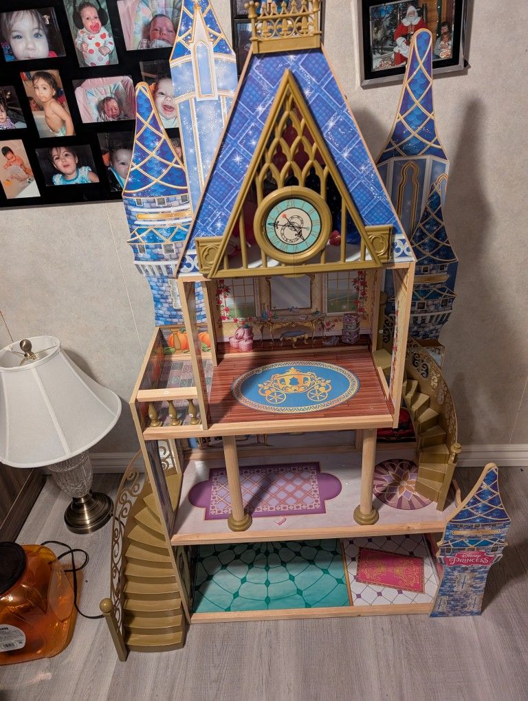 Princess Doll House