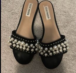 Steve Madden Black Pearl Embellished Slide Sandals – Size 7.5