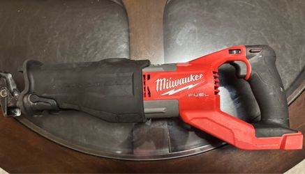 Milwaukee super sawzall
