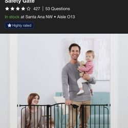 Regalo Home Baby Gate Super Wide New In Box.
