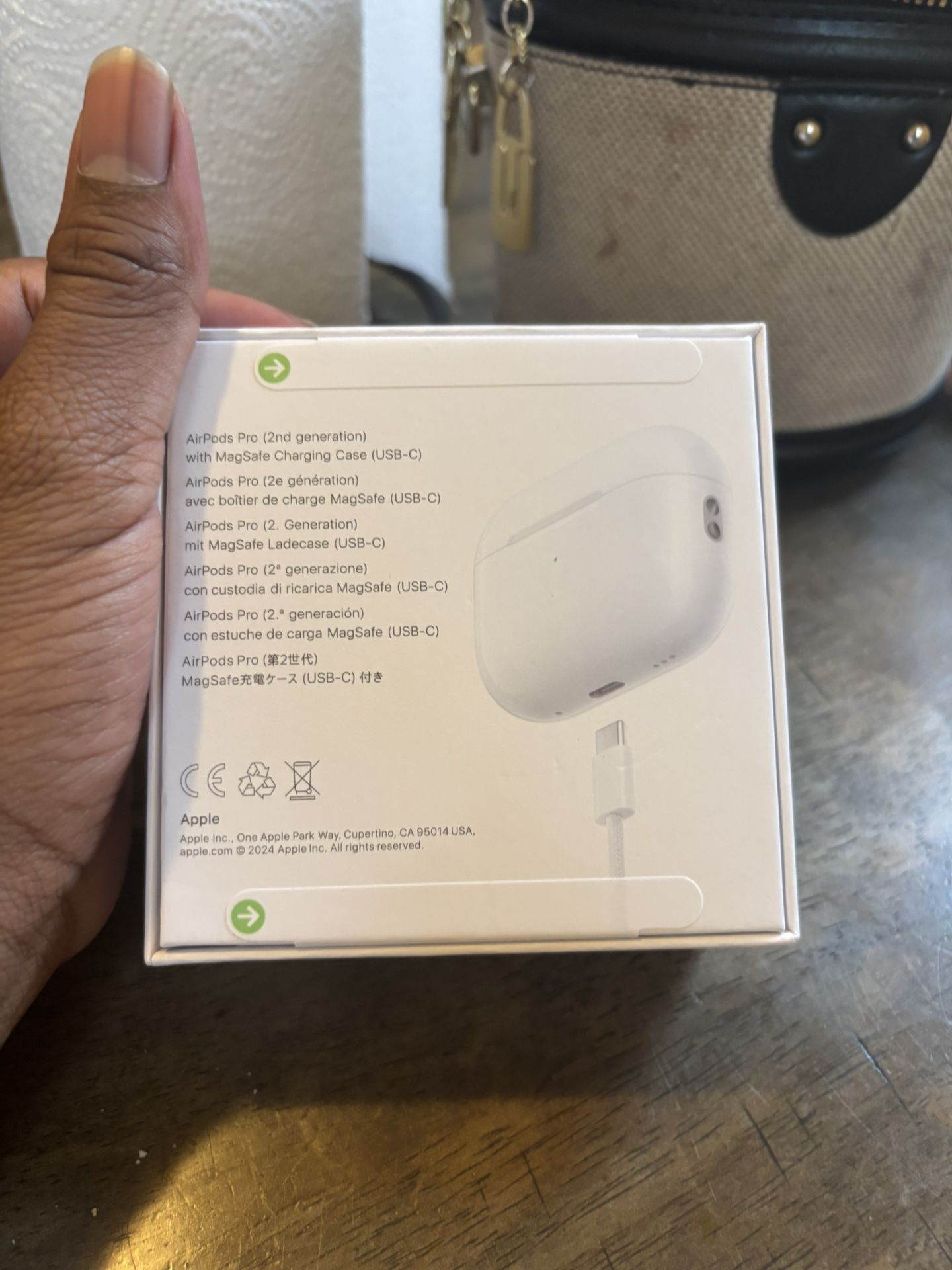 AirPod Pro 2 W/ Charging Port