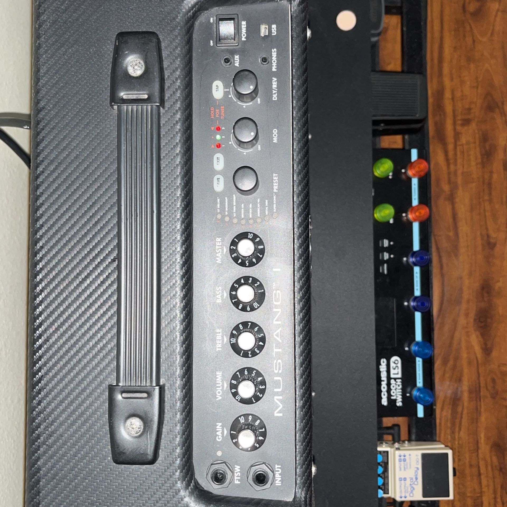 Fender Mustang I in great condition