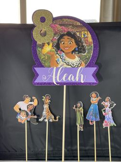 Custom Cake Toppers - Encanto