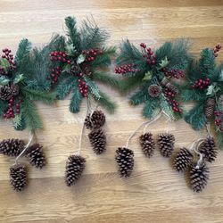 Christmas Decorations Swag berries And Pinecones Set If 4