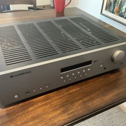 Cambridge Audio AX 85 Integrated Amplifier/Stereo Receiver