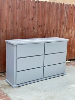 Solid Wood Gray 6 Drawer Dresser