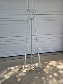 Metal Easel