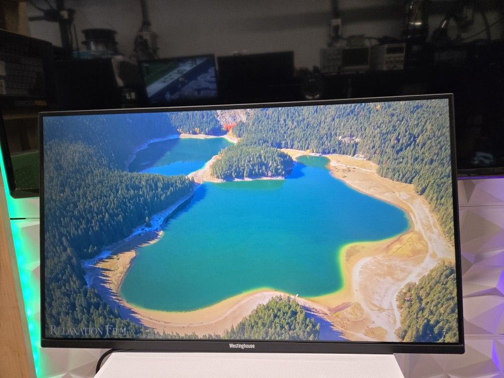 32" 1440P 144HZ MONITOR WESTINGHOUSE