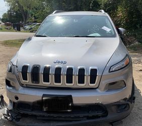 Parts only 2015 Jeep Cherokee
