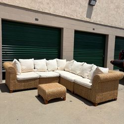 Pottery Barn Seagrass Sectional With Ottoman 🛻Delivery Available🛻