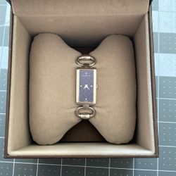 Gucci Tornabuoni 119 Ladies Black 4 Diamond Sunburst Dial