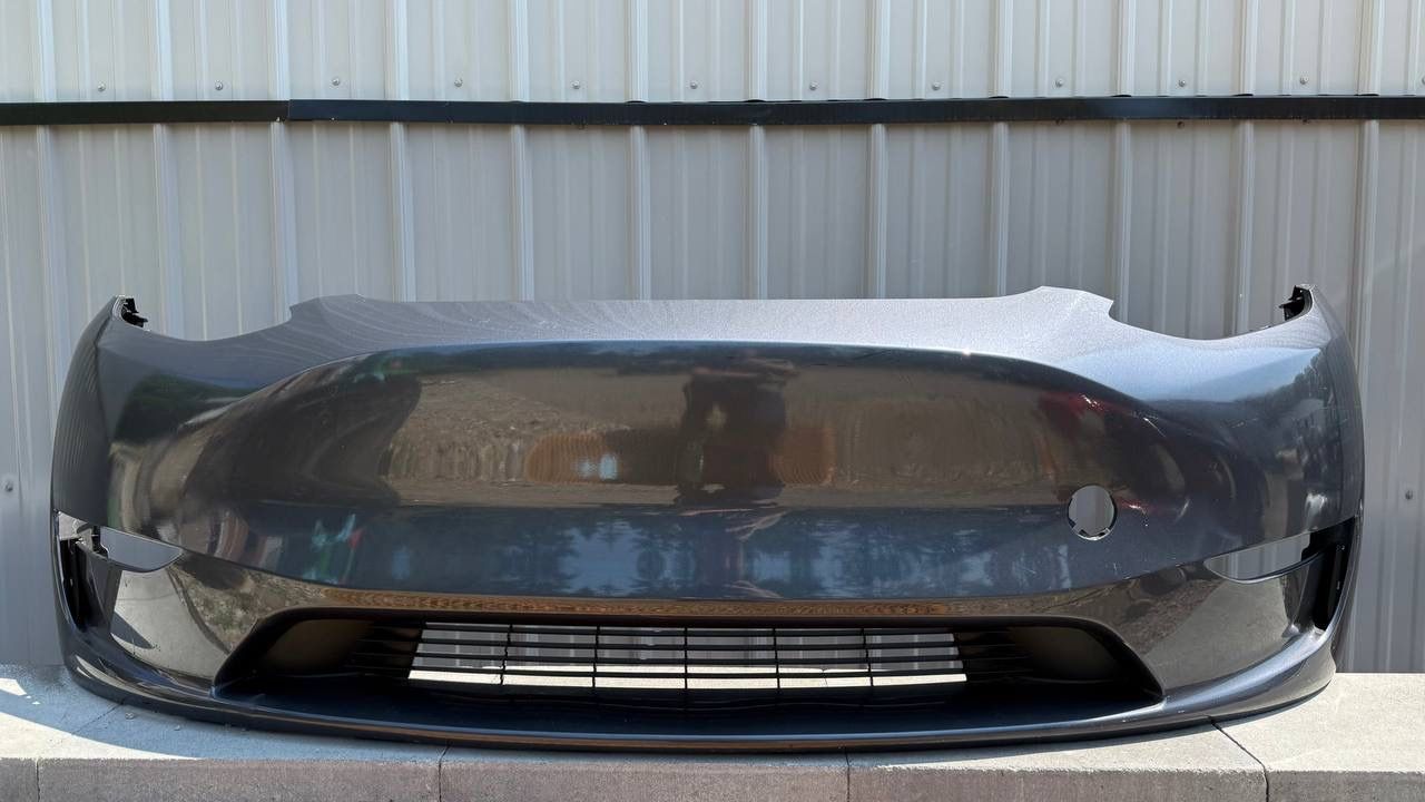 TESLA MODEL Y GRAY BUMPER ORIGINAL 2020 2021 2022 2023 2024