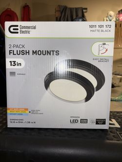 12in Flush Mount LED Ceiling Light Fixture (2)