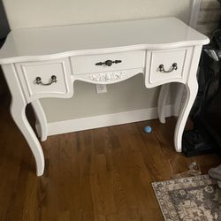 Nice White Wood Entry Table With 3 Drawers 