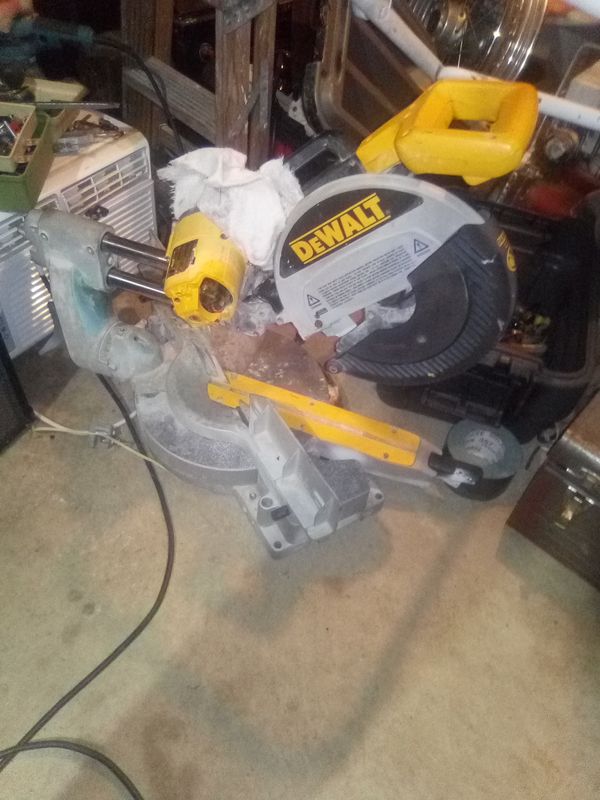 DeWalt DW708 type 4 compound miter saw for Sale in