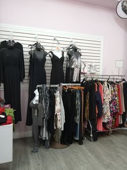 Rompers & dresses over 50pc $200