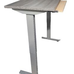 OMT Veyhl Clever B Electric Adjustable Standing Desk 47"W x 24"D