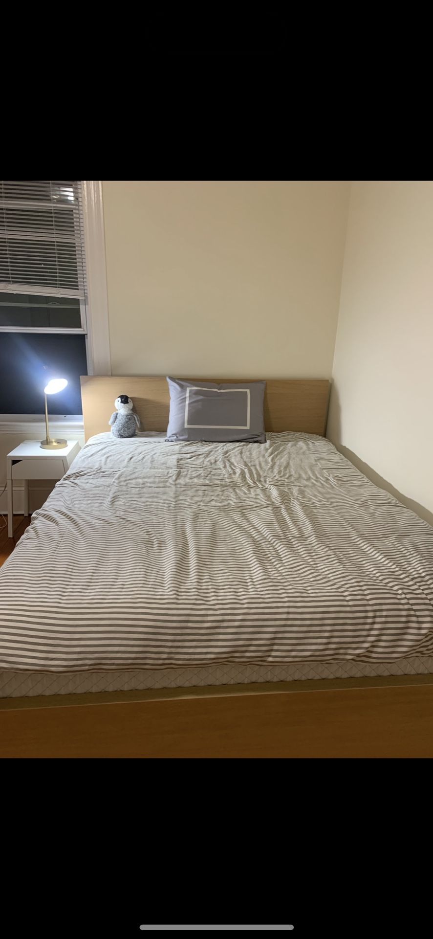 Leesa brand, Queen bed frame and mattress (Like new, Orig. $2000)