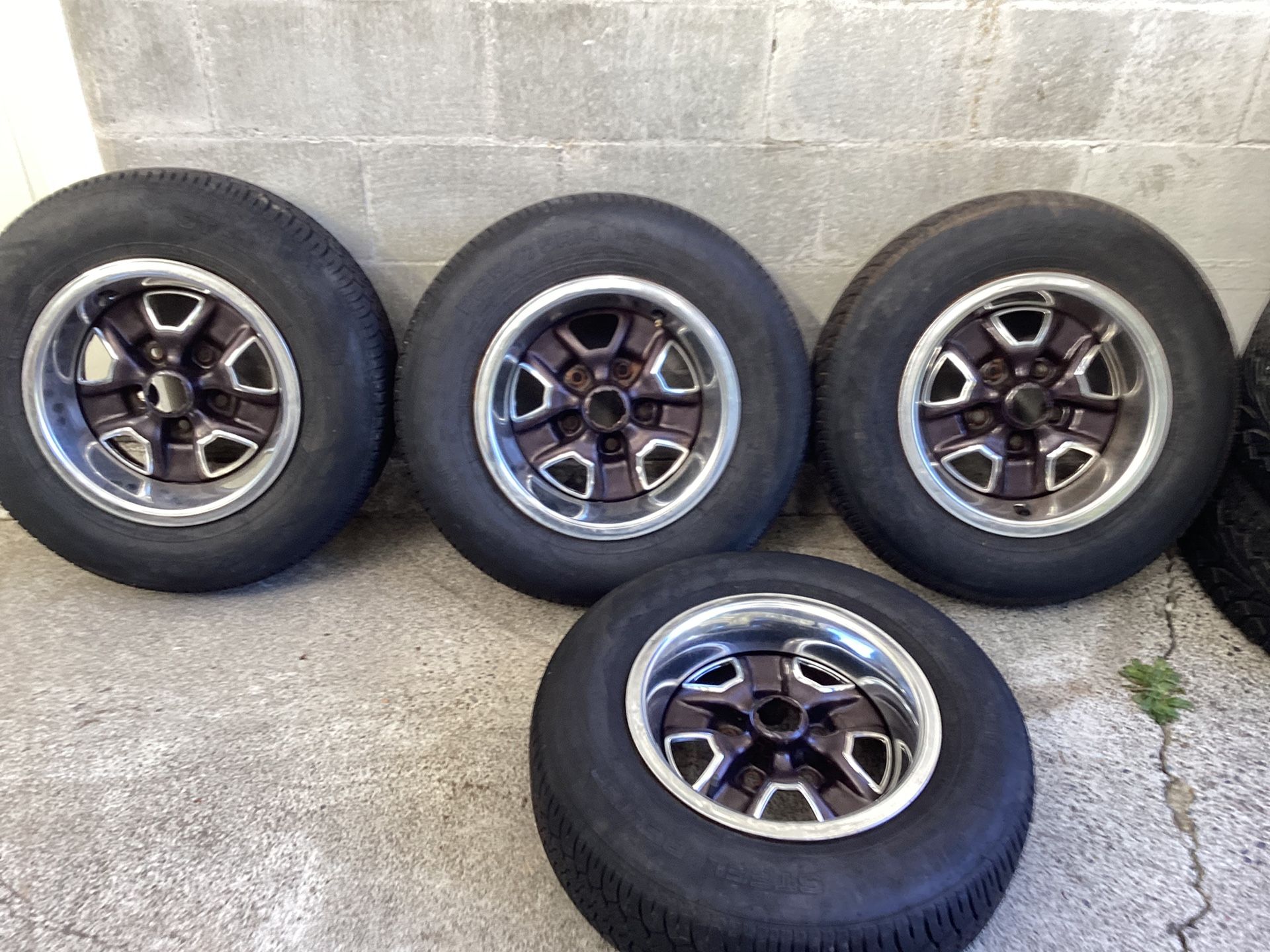 GM Rally Wheels Vintage