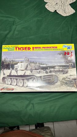 Tiger Tank model brand new 1/35 scale