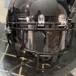 Brand New Youth Med Schutt F7