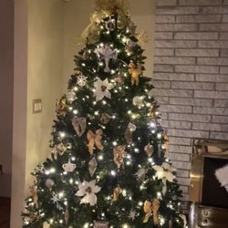 7.5 Foot Revolving Christmas Tree 