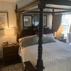 Four Poster King Bed