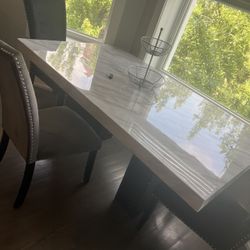 3 Chairs 