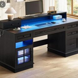 OFFICE DESK NEW IN BOX 