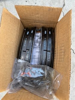Rear Disc Brake Pad Set - GM ((contact info removed)8)