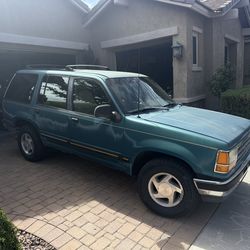 1992 Ford Explorer