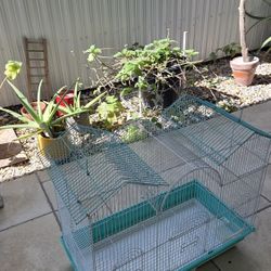 Jaula Azul Para Aves En Exelentes Condiciones 