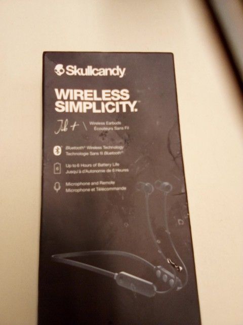 SKULLCANDY BLUETOOTH WIRELESS EARBUDS