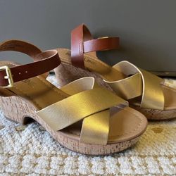 Madeline Beautiful Women Wedge Sandals Women Size 7