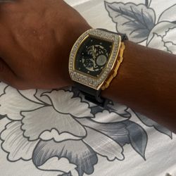 luxury watch 