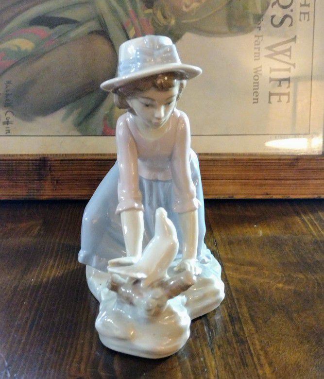 Lot Of Lladro Figurines Vintage Only Serious Buyers Please 
