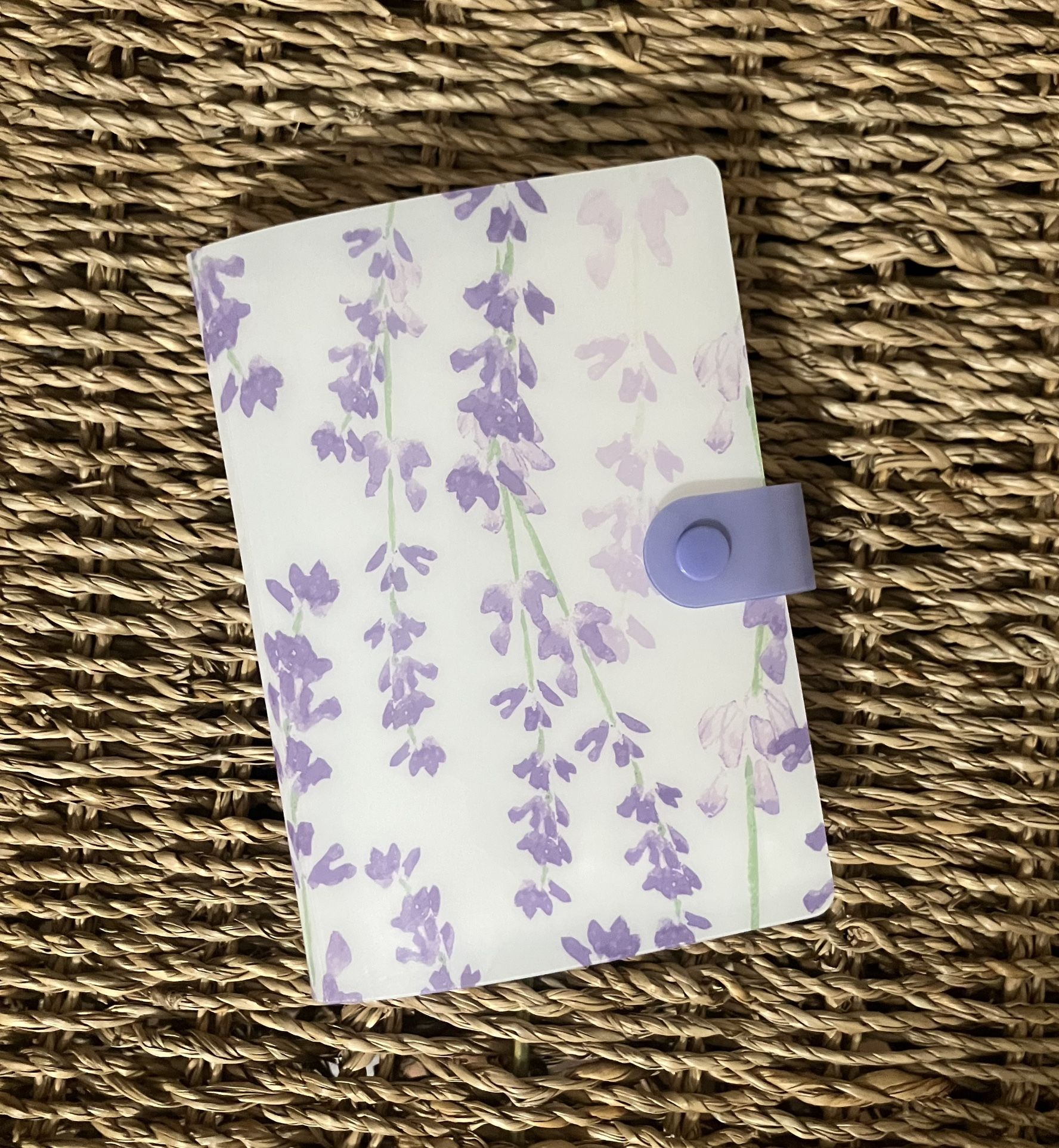 Floral Lavender Photo Album with Snap Closure (Wallet Size Pictures)
