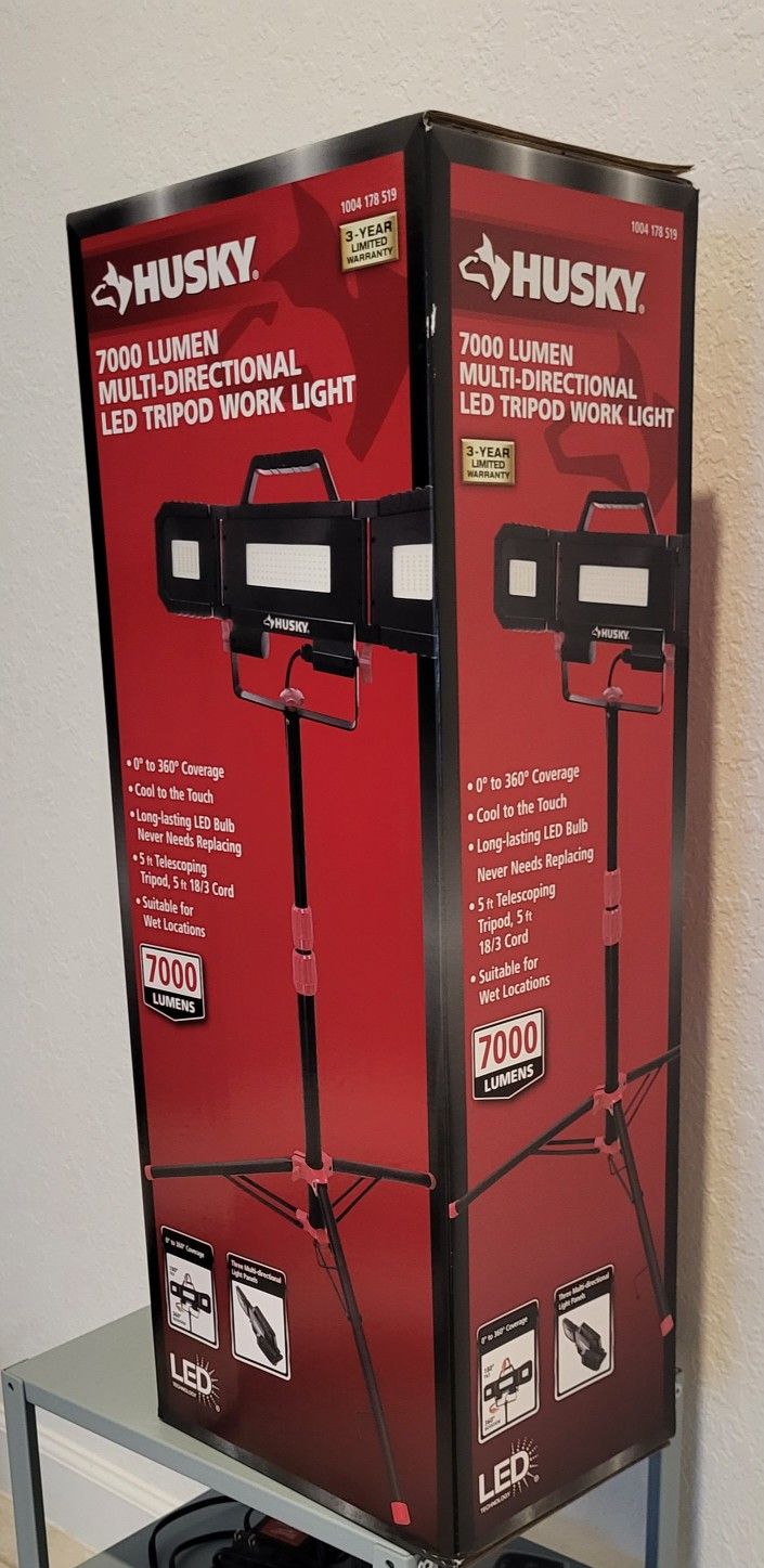 7000 LUMENMULTI DIRECTIONALLED TRIPOD WORK LIGHT