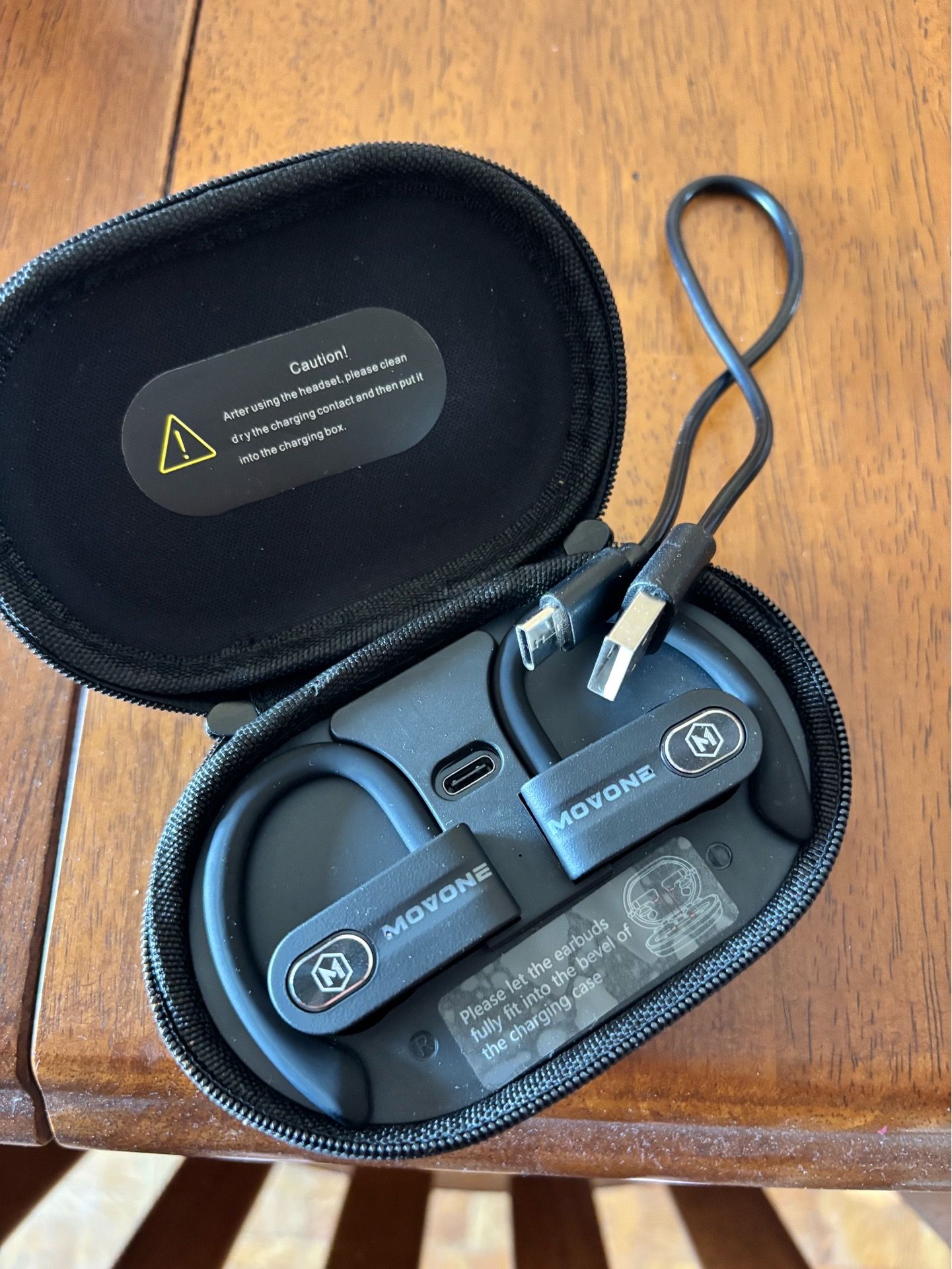 Movone headphones