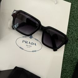 Sunglasses 