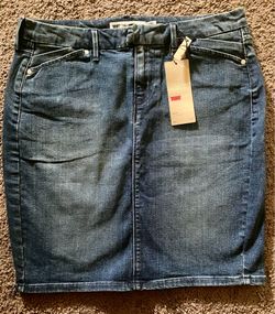 Levi's denim jean mini skirt