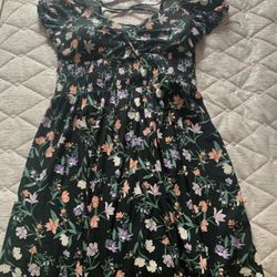 Womens Black Floral Padded Dress 