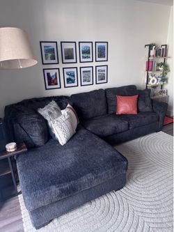 Black L-Shaped Sectional with Chaise